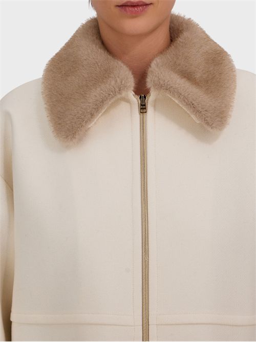 Cappotto in twill di lana vergine con collo in faux fur HERNO | CA000643D333441000